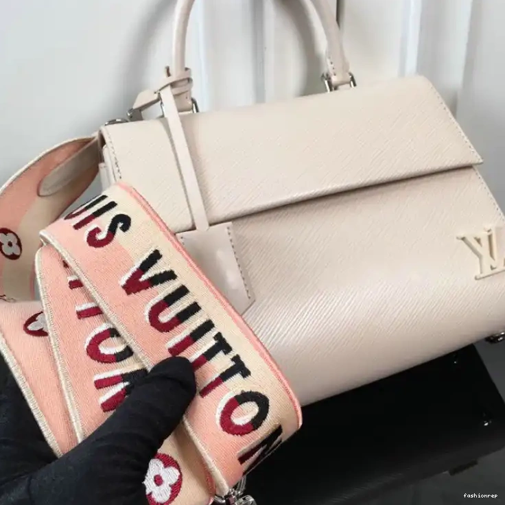 Fashionrep Bag LV 2208DJ0008 0819